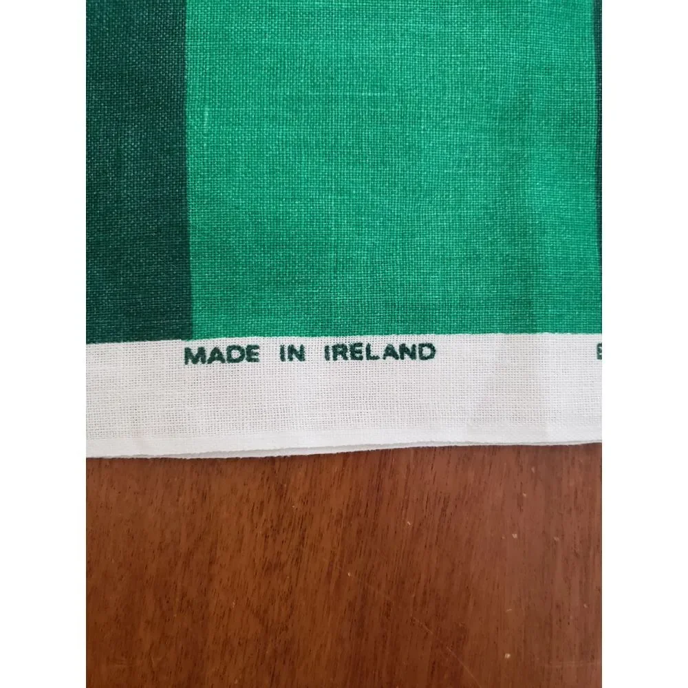 Vtg Ulster Linen Tea Towel‎ Regency Roses Made In Ireland Leslie Jones Red Green